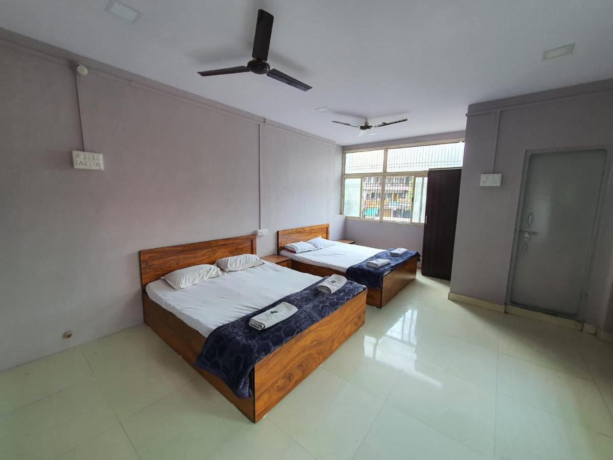 Hotel Family Stay Beside Railway Station Aurangabad  Exterior photo